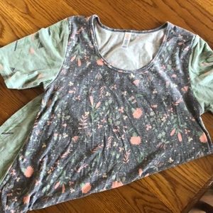 Lularoe perfect t GUC